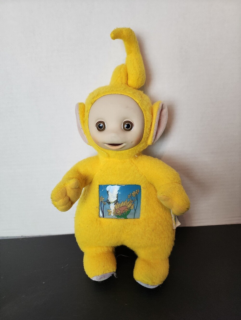 Vintage 1998 Playskool Light Up Yellow Laa Laa Teletubbies Tummy  Glow Plush